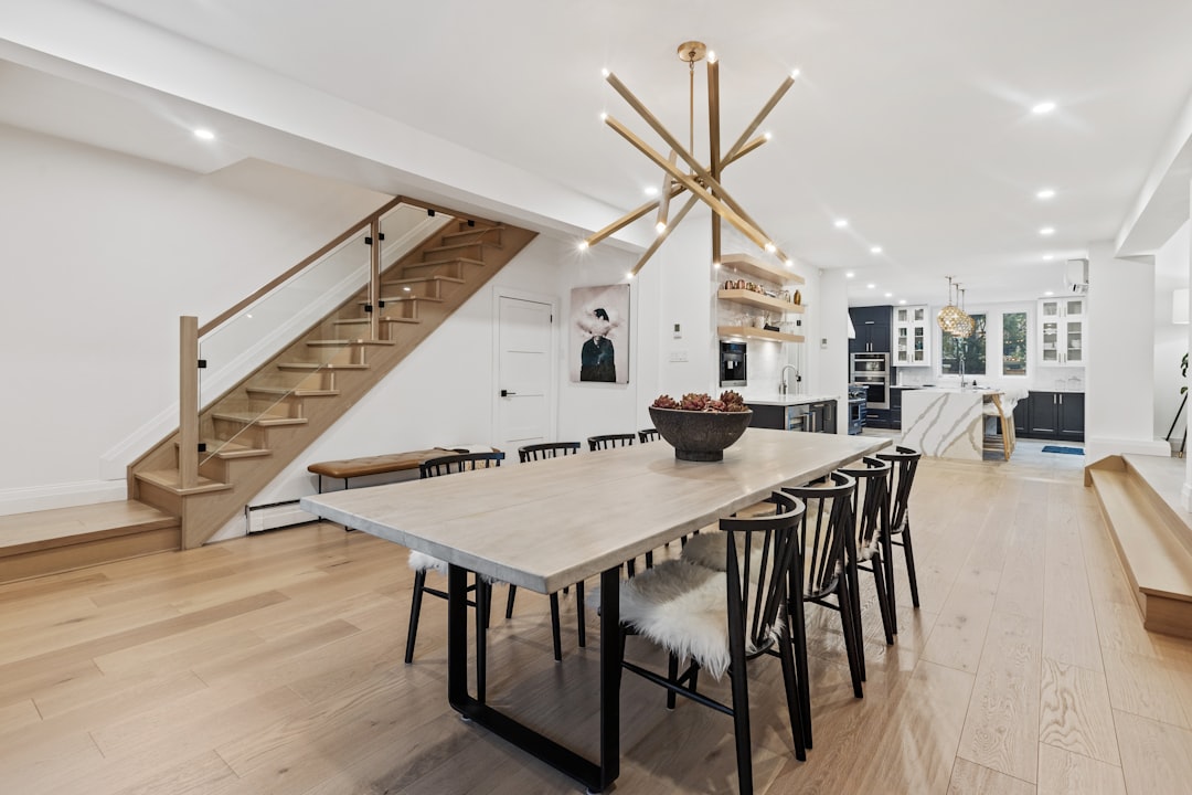 Photo dining room lighting fixture ideas